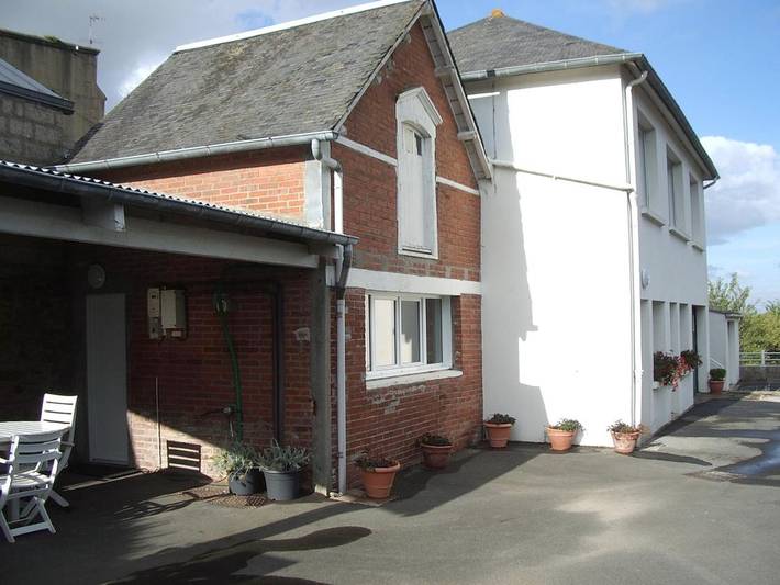 Location de vacances pour 6 personnes, avec Terrasse et Jardin à Hénanbihen - 4