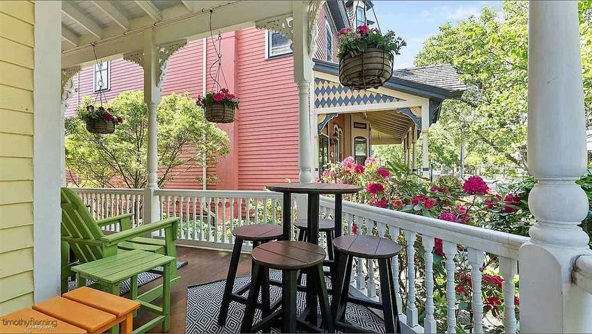 Location de vacances pour 23 personnes, avec terrasse et jardin dans Beauclair - 3