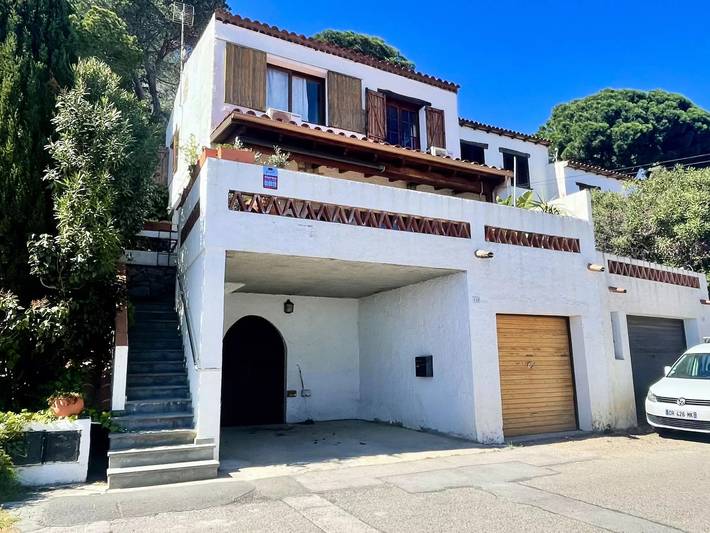 Villa voor 6 personen, met zwembad en terras in L'Estartit