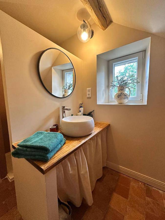 Location de vacances pour 12 personnes, avec vue, animaux acceptés à Saint-Germain-des-Champs - 3