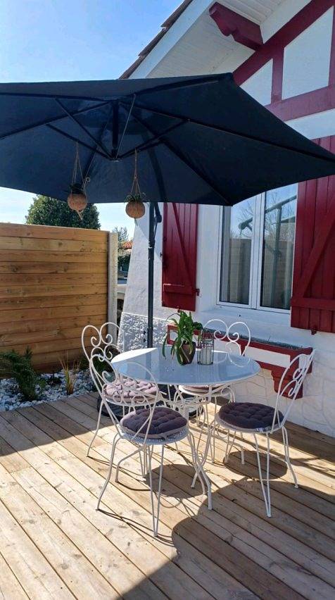 Gîte pour 4 personnes, avec terrasse et jardin, animaux acceptés dans Lac de Biscarrosse - 2