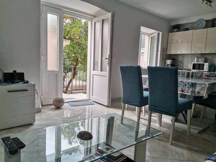 Villa pour 6 personnes, avec terrasse et jardin, adapté aux familles à Zaton - 4