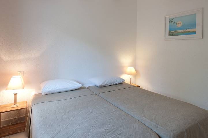 Villa pour 6 personnes, avec jardin ainsi que piscine et terrasse dans Santa Giulia - 3