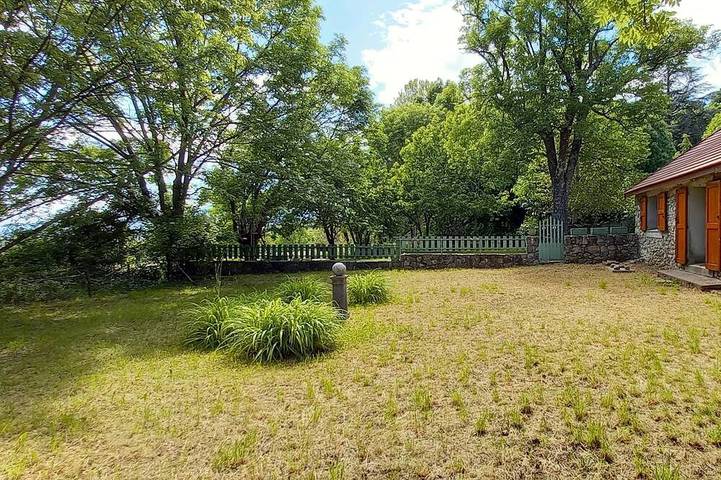 Chalet pour 6 personnes, avec Terrasse et Jardin