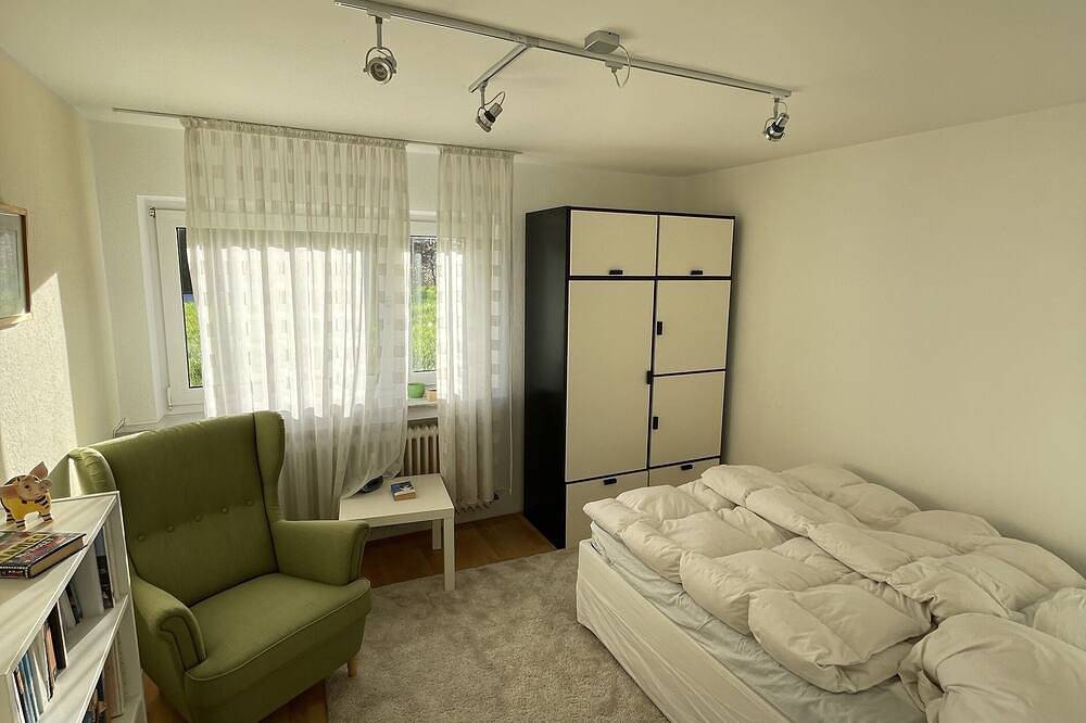 Entire apartment, Apartment Isenbügel / Essen-Kettwig in Heiligenhaus, North Rhine-Westphalia