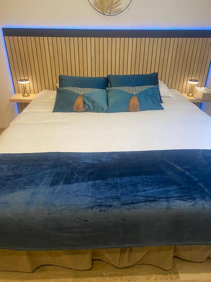 Gîte pour 2 personnes, avec jardin ainsi que jacuzzi et sauna à Saint-Victoret - 2