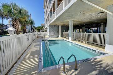 Villa for 20 Guests in Ingram Beach, North Myrtle Beach, Picture 1