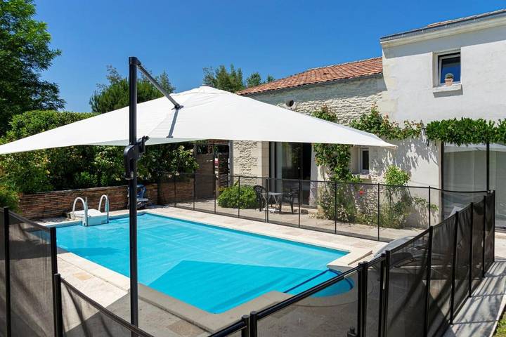 Guesthouse for 2 people, with pool and garden - 1