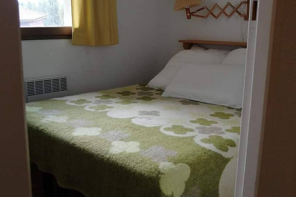 131 - Maison cosy à Hourtin Port, résidence le Génois 2 pour 4 à 5 personnes in Hourtin, Parc naturel régional du Médoc