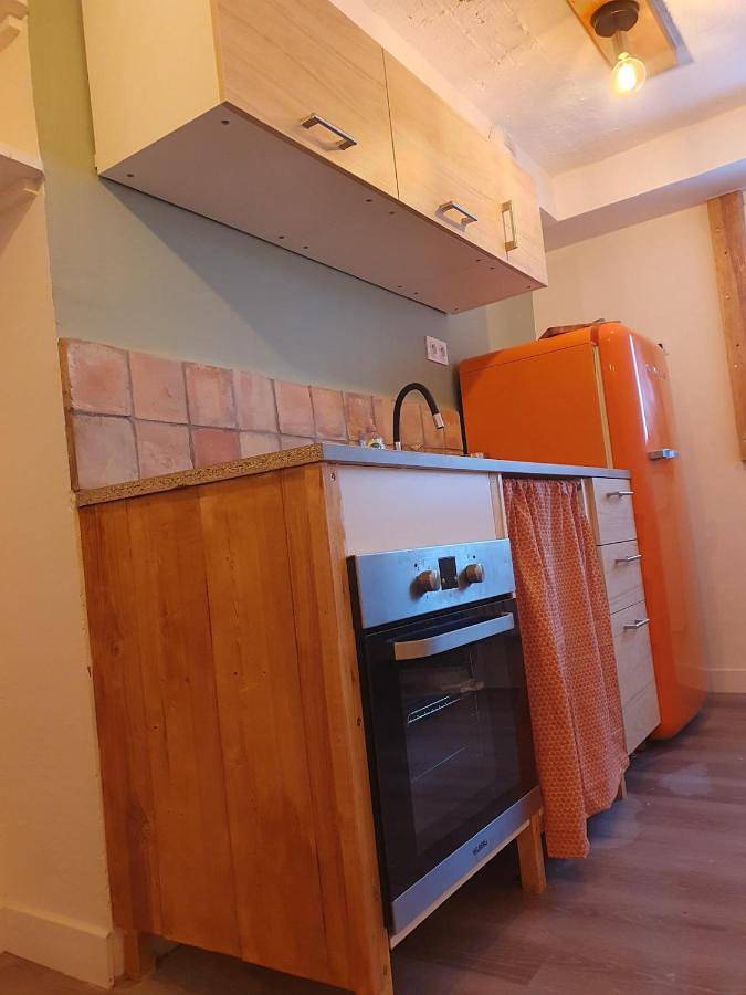 Gîte pour 2 personnes, avec vue à Sarcenas - 3