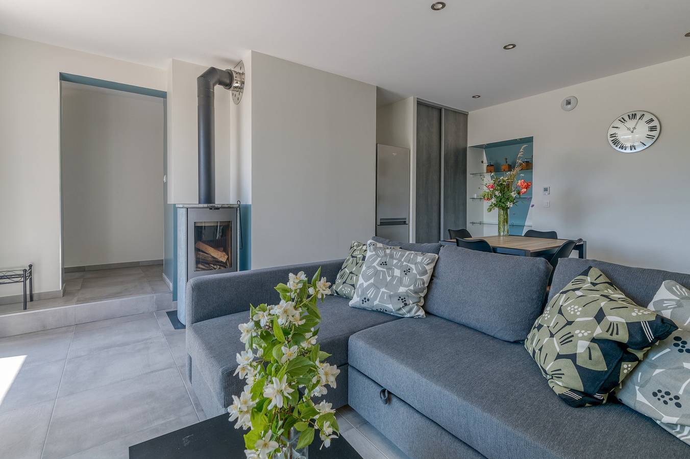 Apartamento entero, Apartamento "La Source Amélie" con vistas a la montaña, terraza y jardín privado. in Saint-Pancrasse, Isère