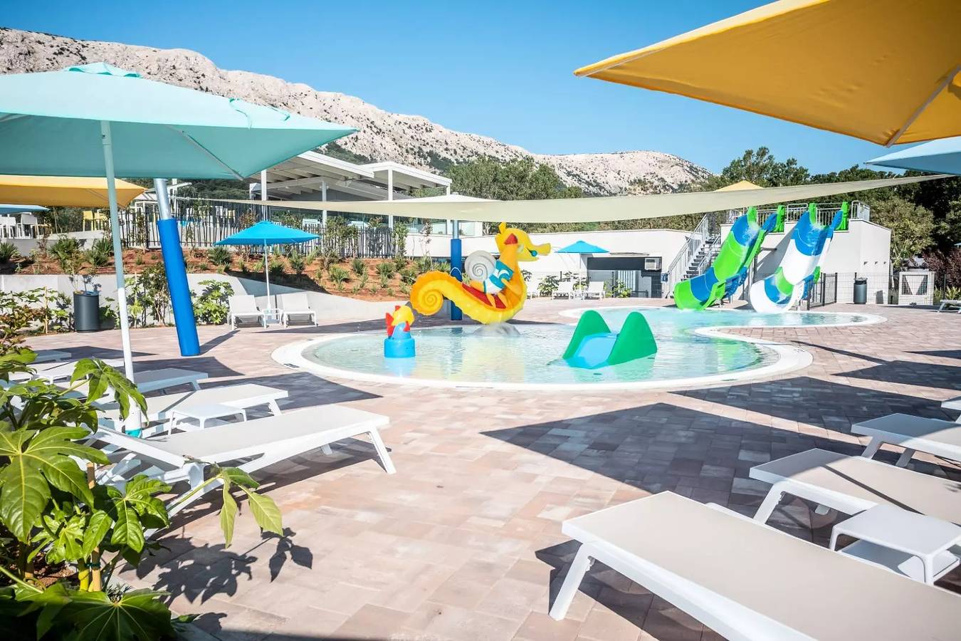 Domek mobilny Vela Bay Village 3 pokoje 4 osoby dorosłe i 2 dzieci in Baska, Krk
