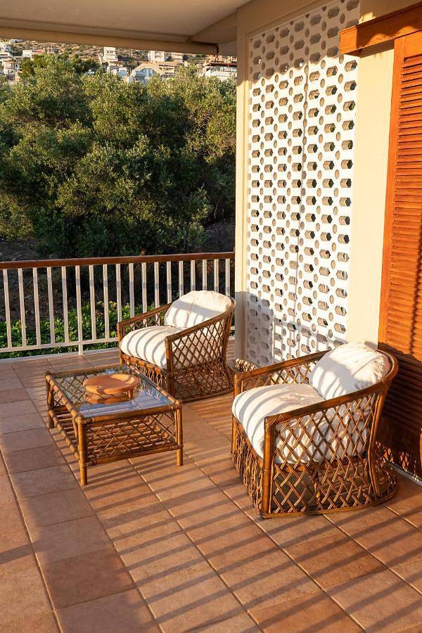 Location de vacances pour 6 personnes, avec jardin et vue dans Saronida - 4