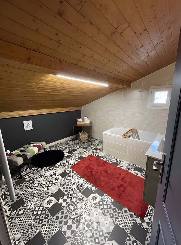 Chambre d’hôte pour 3 personnes, avec balcon et jardin en Haute-Savoie - 2
