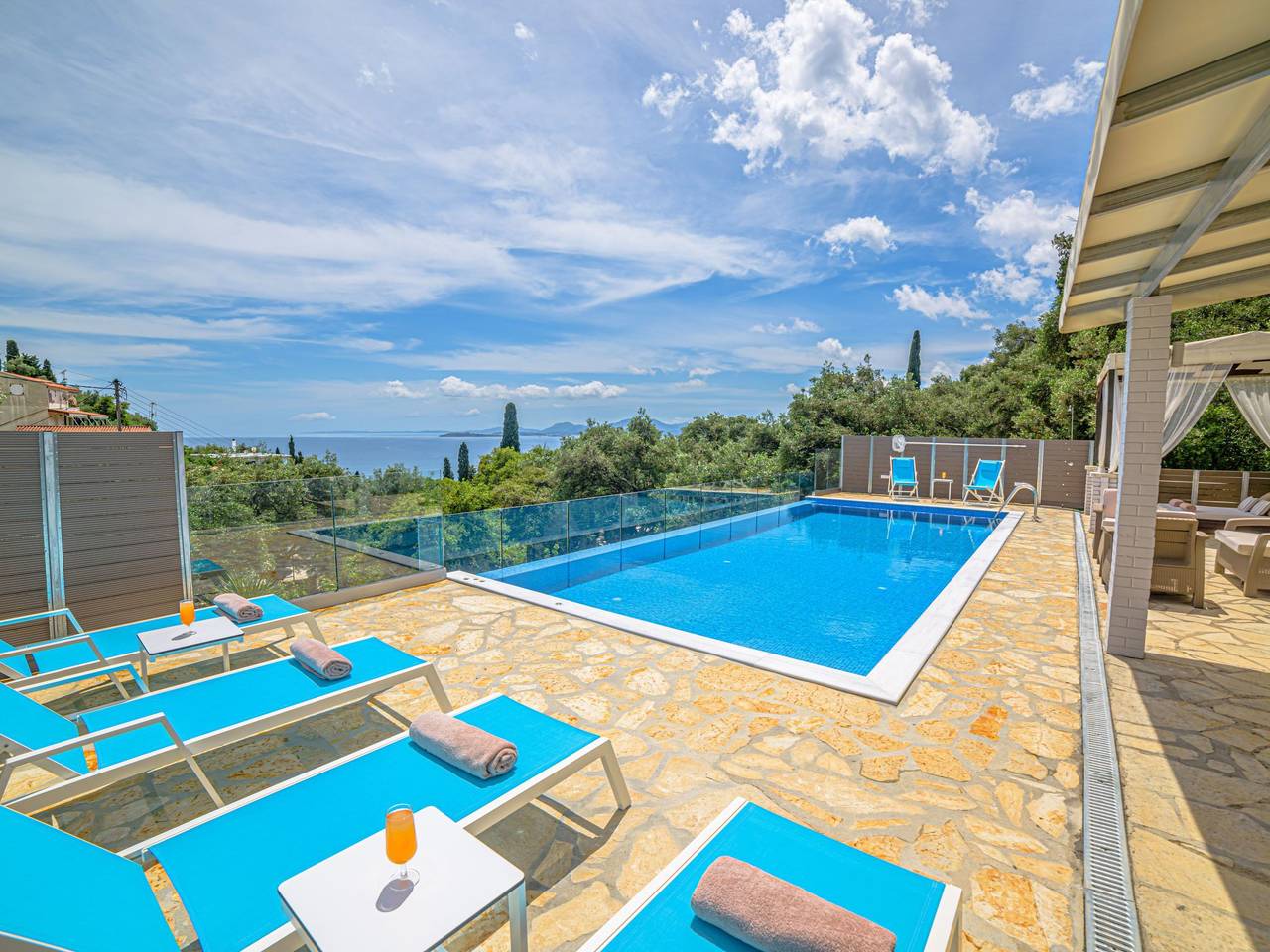 Villa Hera privater Pool Luxus in Nissaki, Korfu