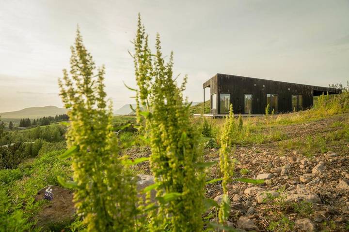 Location de vacances pour 6 personnes, avec terrasse ainsi que jardin et jacuzzi à Mosfellsbær - 2
