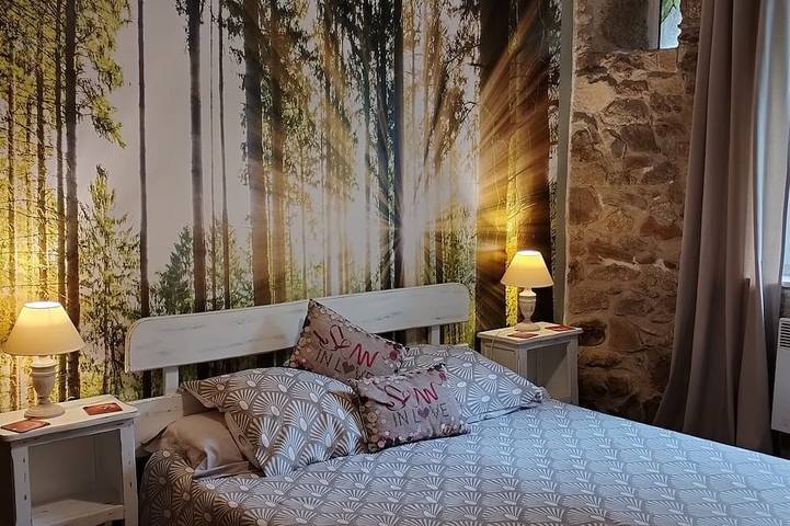 Gîte pour 4 personnes, avec piscine et jardin à Junhac - 2