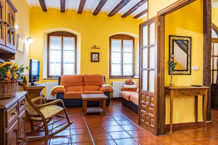Chalet para 10 personas, con jardín, Se admiten mascotas en Provincia de Valladolid - 3