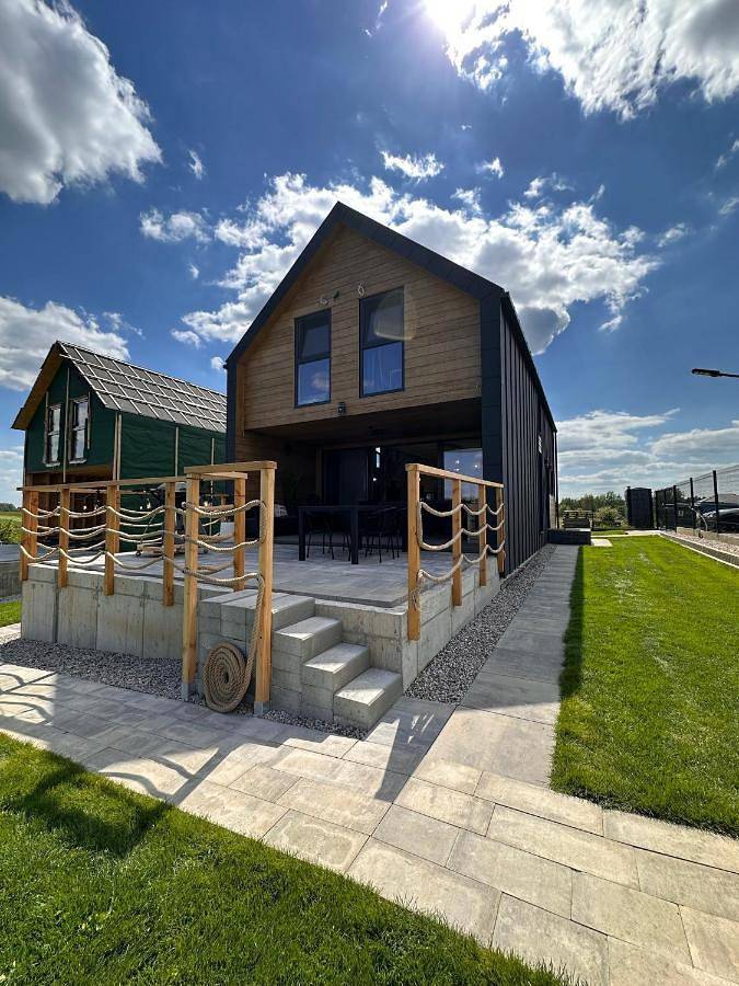 Dom dla 11 osób, z widok na jezioro i widok oraz ogród, Dla rodziny w Elk