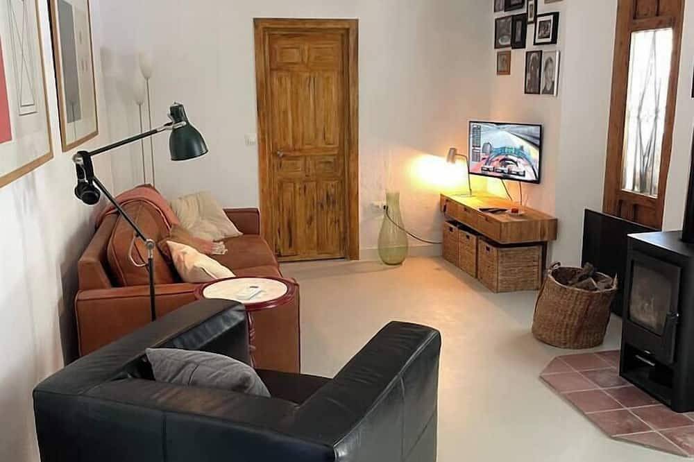 Casa Rocas - Pool with Swimjet in Comares, Málaga Province