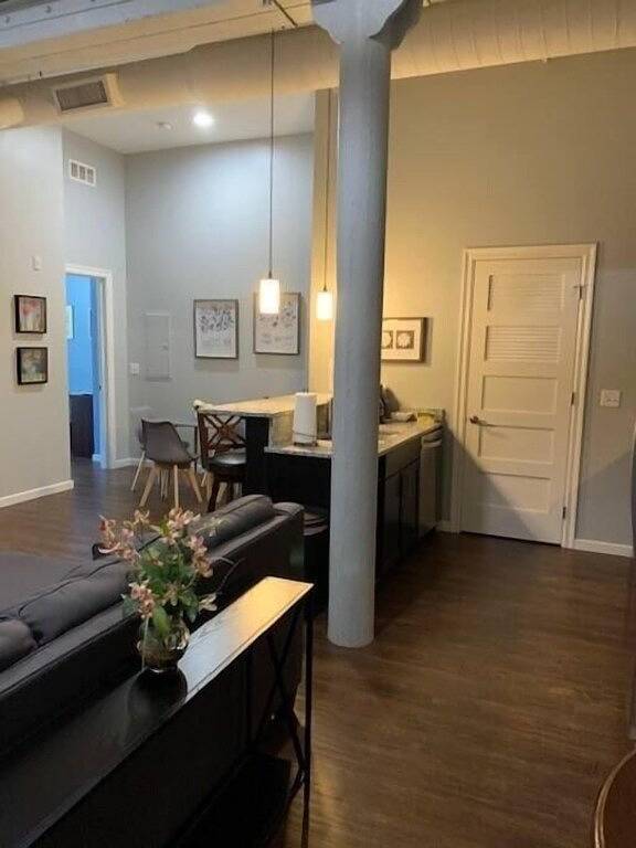 # 2Br / 1Ba Loft Downton Kc Im Historischen Gebäude in Kansas City, Missouri