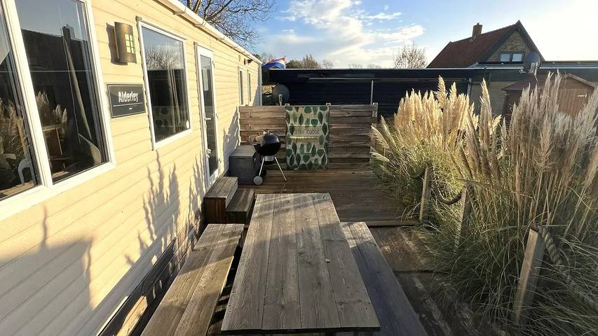 Camping für 4 Personen, mit Terrasse, mit Haustier in Holländische Küste - 3