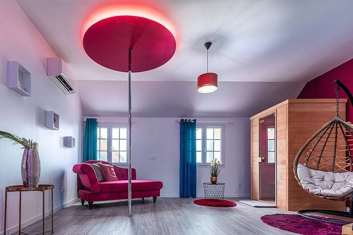 Suite L'échappée - Romantic home - Private Spa in Pézarches, Seine-et-Marne