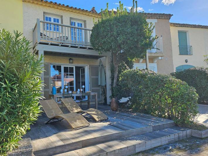 Bungalow für 4 Personen, mit Whirlpool in Grimaud