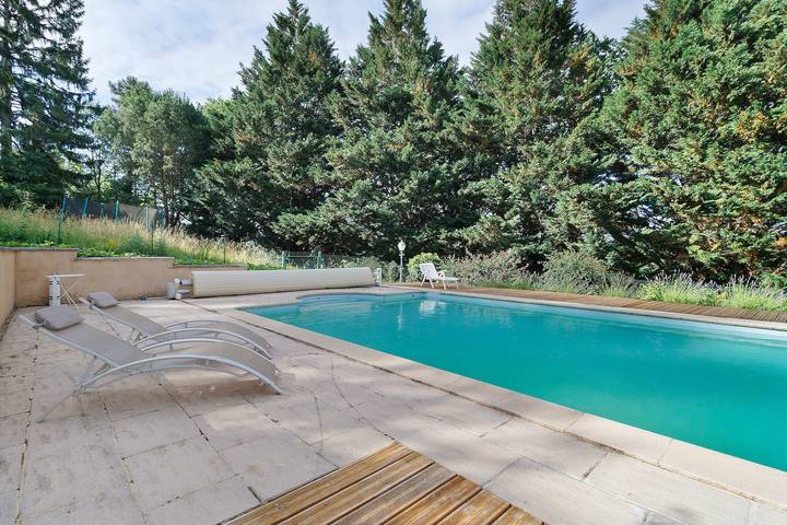 Maison des hôtes – Dordogne: Charming Cottage for 4-5 Guests in Nature in Saint-Crépin-d'Auberoche, Périgord Blanc