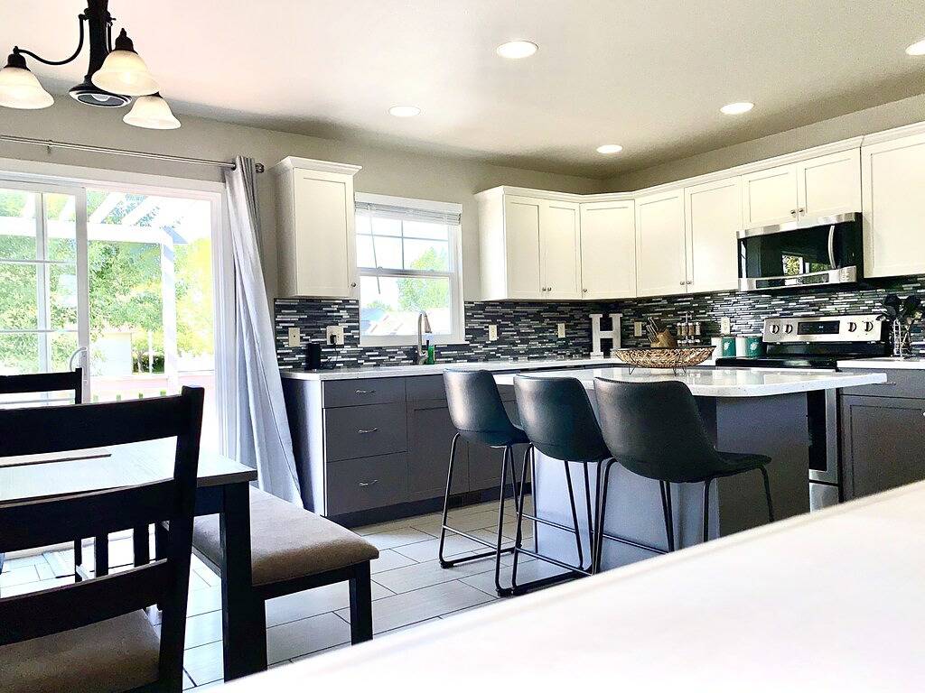 Modern West-End Haven in Yellowstone County