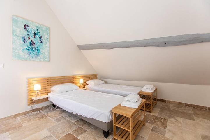 Location de vacances pour 10 personnes, avec terrasse ainsi que piscine et jardin, animaux acceptés à Cellettes - 3