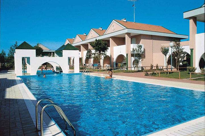 Ferienwohnung für 7 Personen, mit Balkon in Bibione