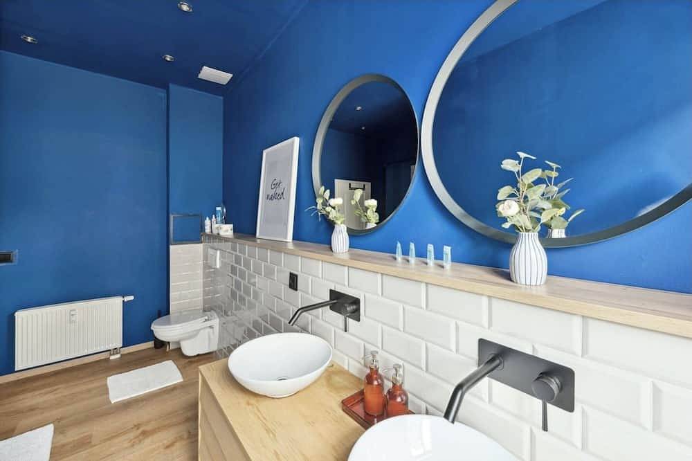 Ganze Wohnung, New / Vintage Chic Apartment in Dresden-Neustadt, Dresden