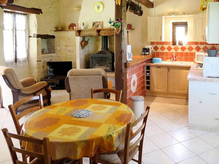 Location de vacances pour 4 personnes, avec terrasse à Lalbenque - 2