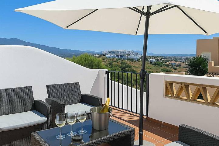 Apartamento entero, Luminoso apartamento en Estrella de la Bahía in Bahia de Casares, Casares