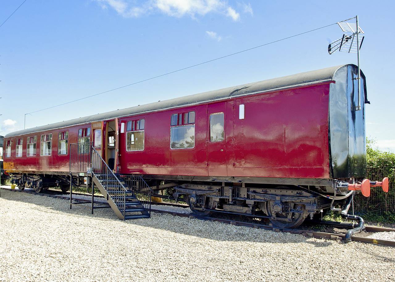Brunel Boutique Railway Carriage 3 in Dawlish Warren, Dawlish