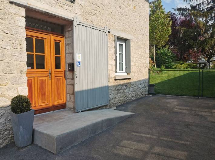 Gîte pour 4 personnes, avec jardin et terrasse dans les Ardennes