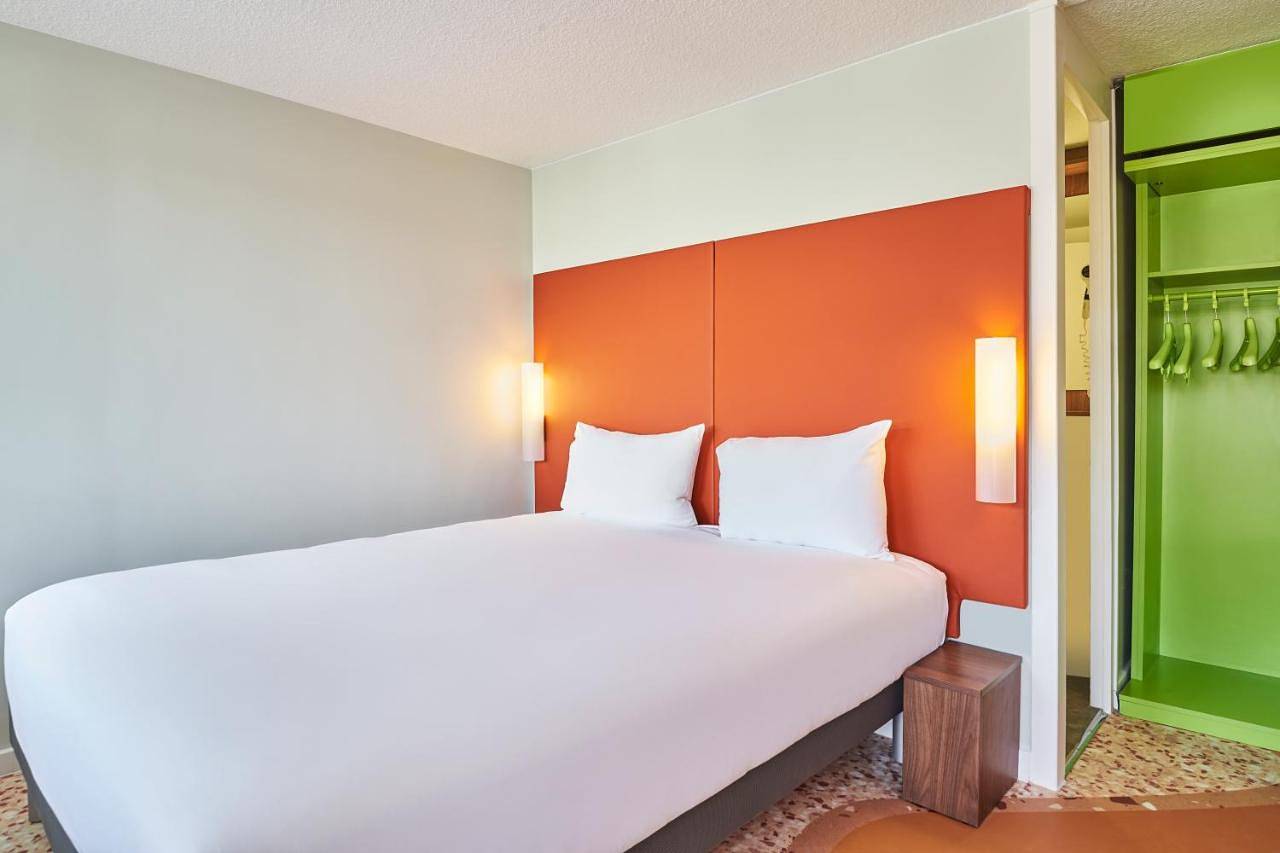 Greet Hotel Versailles - Voisins Le Bretonneux in Voisins-le-Bretonneux, Yvelines