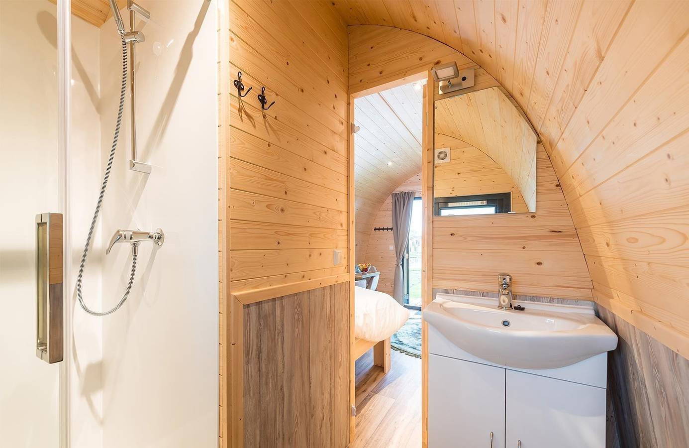 Chalet pour 2 personnes avec balcon/terrasse in Groene Hart