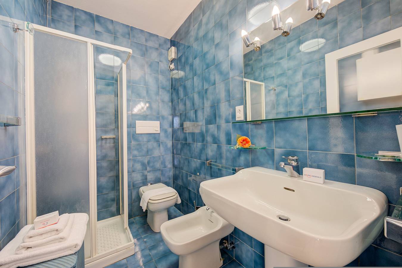 Appartement entier, Antares in Riva del Garda in Riva del Garda, Montagnes autour du lac de Garde