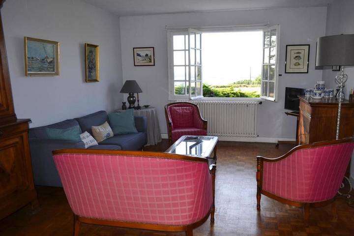 Location de vacances pour 6 personnes, avec terrasse dans Térénez - 3