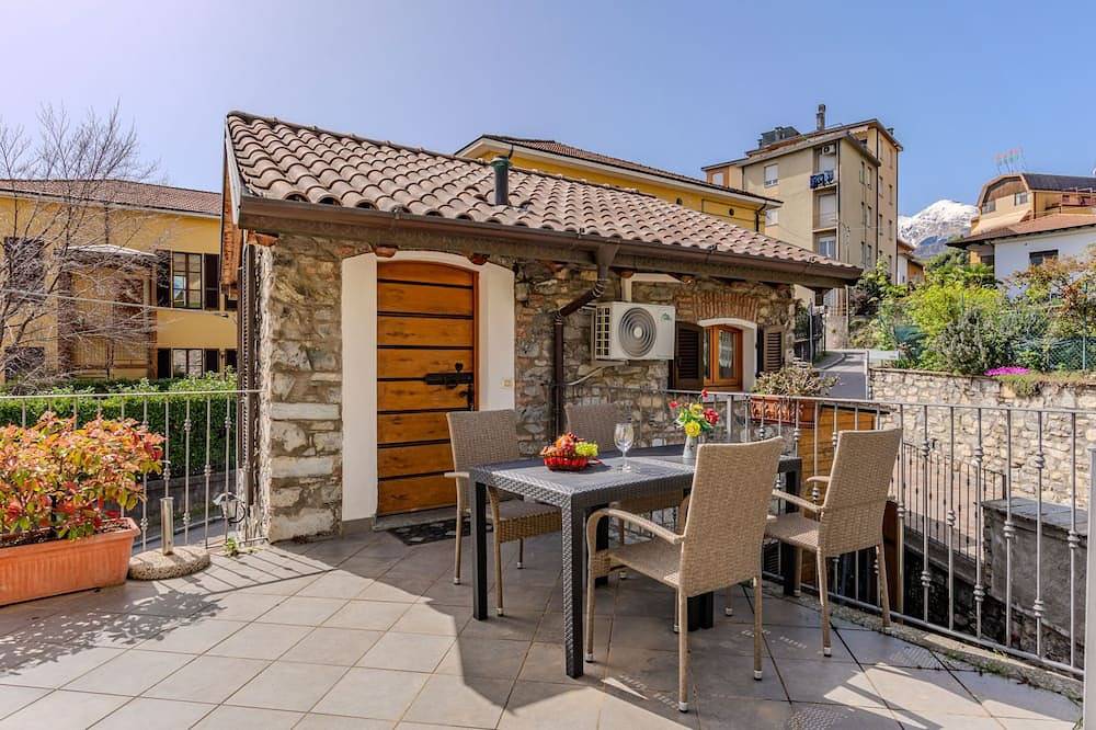 Pieve in Gravedona, Gravedona ed Uniti