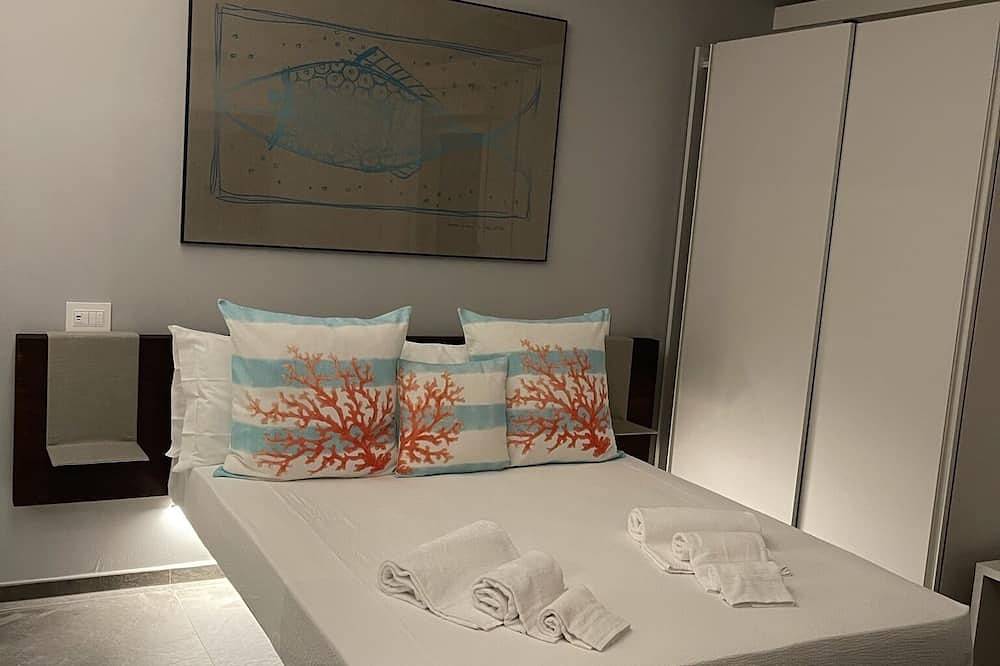 Appartement entier, Appartement au sol - Villa Elvira in Gardone Riviera, Montagnes autour du lac de Garde