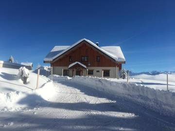 Chalet pour 2 personnes, avec jardin et terrasse, animaux acceptés dans Les Sybelles