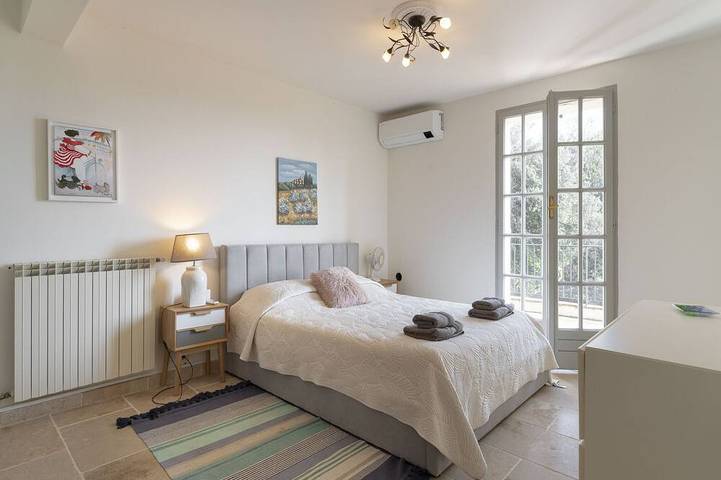 Villa pour 8 personnes, avec jardin ainsi que piscine et terrasse à La Colle-sur-Loup - 2