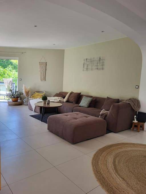 Location de vacances pour 8 personnes, avec jardin et piscine, adapté aux familles à Prades-le-Lez - 2