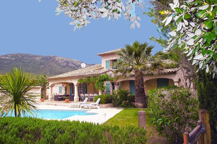 Villa voor 8 personen, met tuin in Le Plan-de-la-Tour