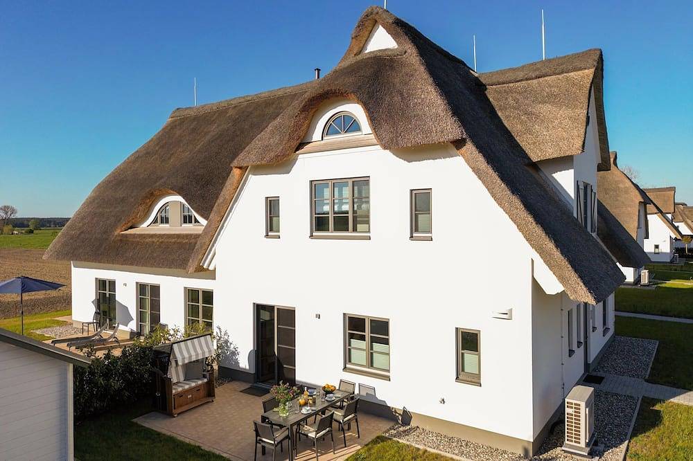 Ferienhaus Gustav Mahler 24 - Inseldomizil Stolpe - Urlaub unter Reet auf Usedom in Stolpe auf Usedom, Usedom