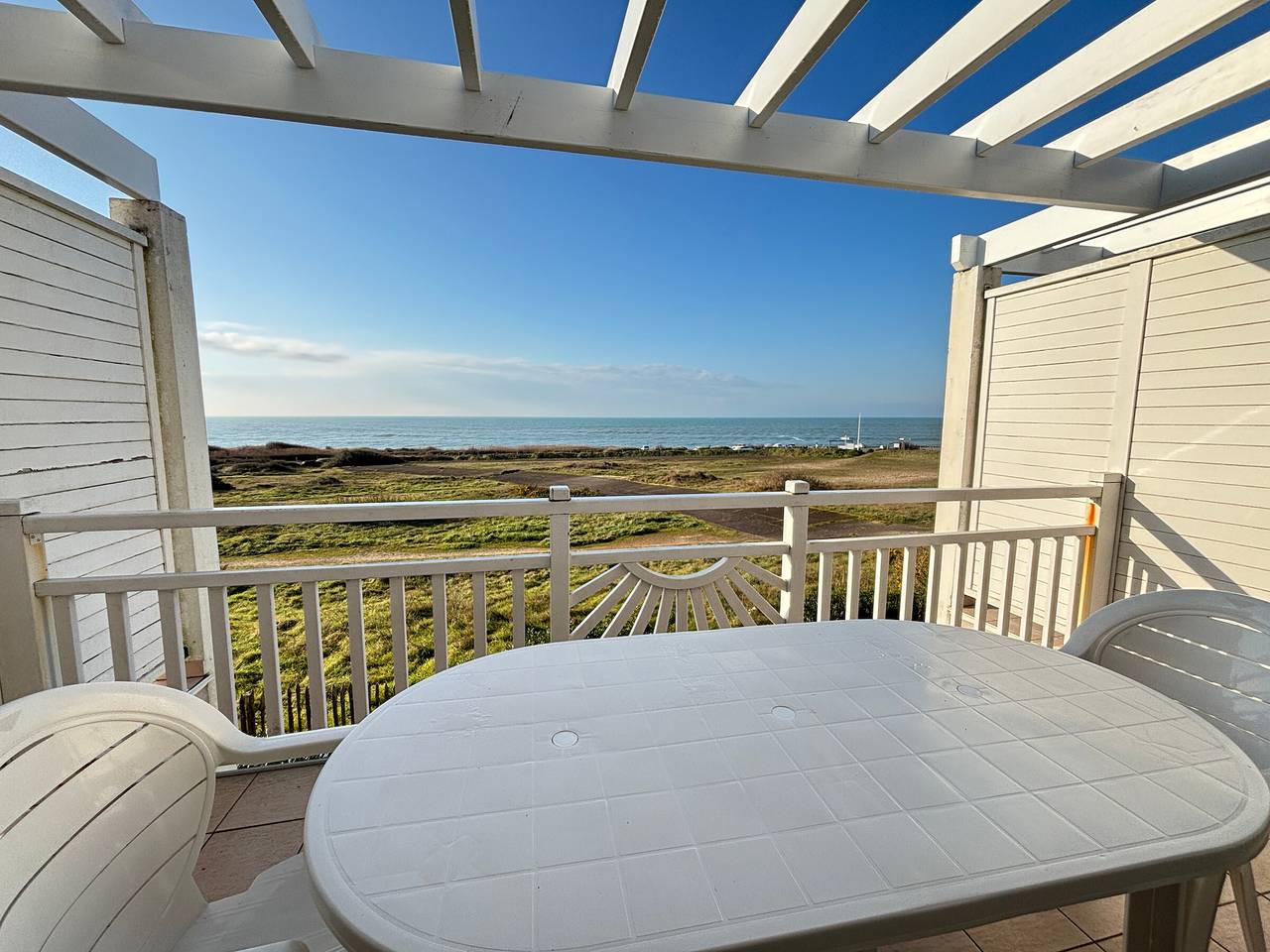 Appartement entier, Appartement 2 chambres avec piscines chauffées et parking aux Sables-d'Olonne in Château-d'Olonne, Les Sables-d'Olonne