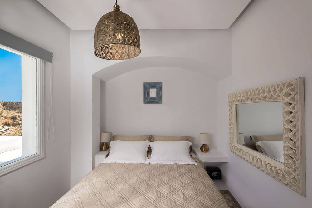 Sommerliebhaber Villa | Privater Außenpool | Whirlpool und Panoramablick auf die Caldera in Akrotiri, Santorin